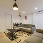 Apartamentos En Madrid Rio