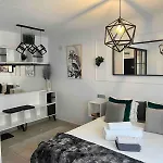 Home Marques