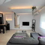 Home Marques
