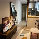 Charming 1 Bedroom Apartment In La Latina