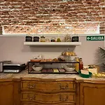 Cc Opera Suites