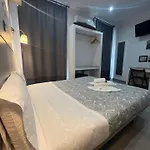 Fuencarral Rooms