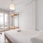 Lavapies Signature Stays