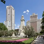 Plaza Espana Rooms A