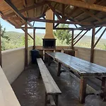 Relax Y Piscina Privada Para Familias