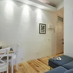 LEEWAYS APARTMENT in MANCEBOS