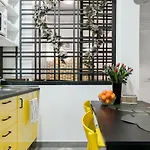 Apartamento En Calle Provisiones - Lavapies