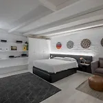 Malasana Boutique