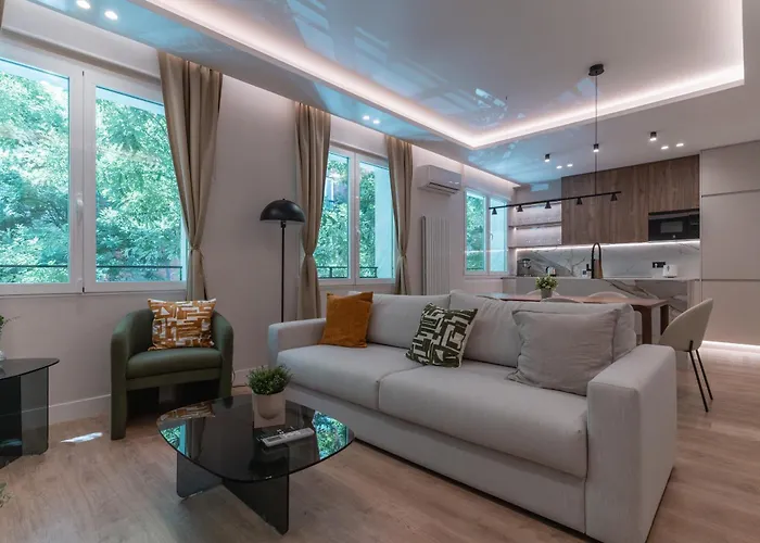 Luxurious Apartment-2Bedrooms 3Bathrooms-Salamanca
