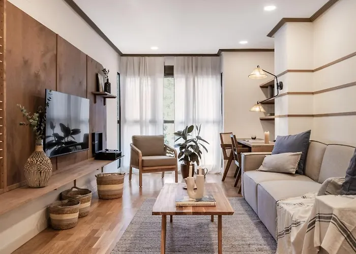 Scafati - 2 Bedrooms And Shared Pool In Centro