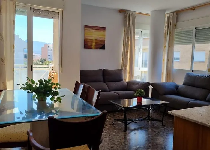 Amplio Apartamento A 5 Minutos De La Playa