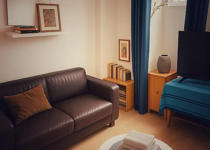 Bright, Quiet And Central