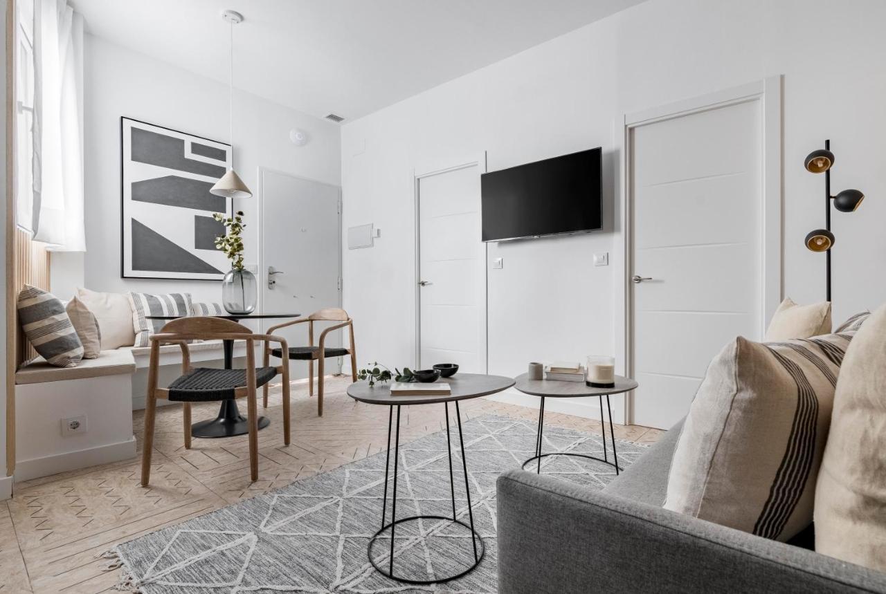Apartment Maderas By Olala Homes *