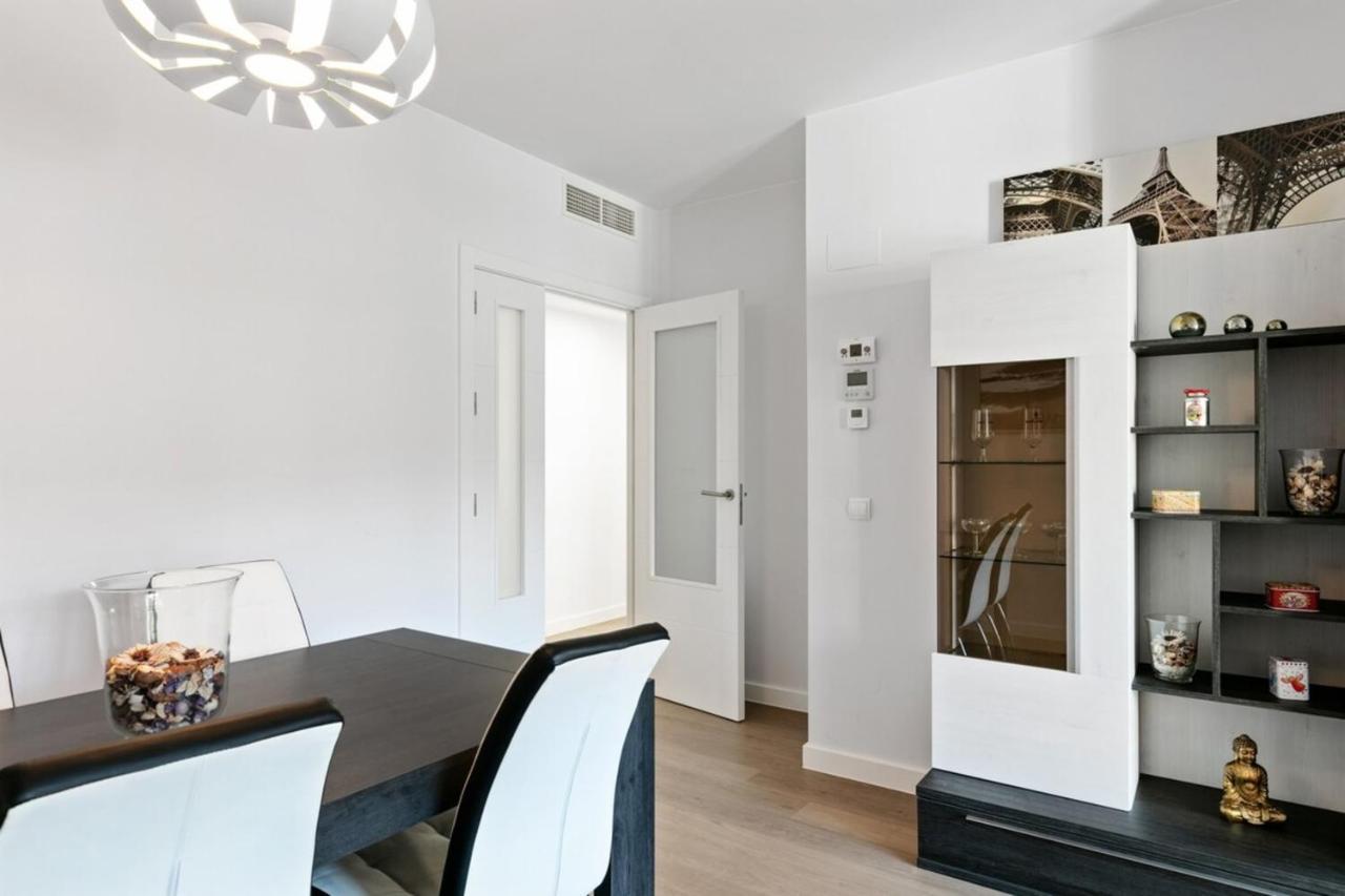 Stunning 2 Bedroom Near Adelfas Apartamento *