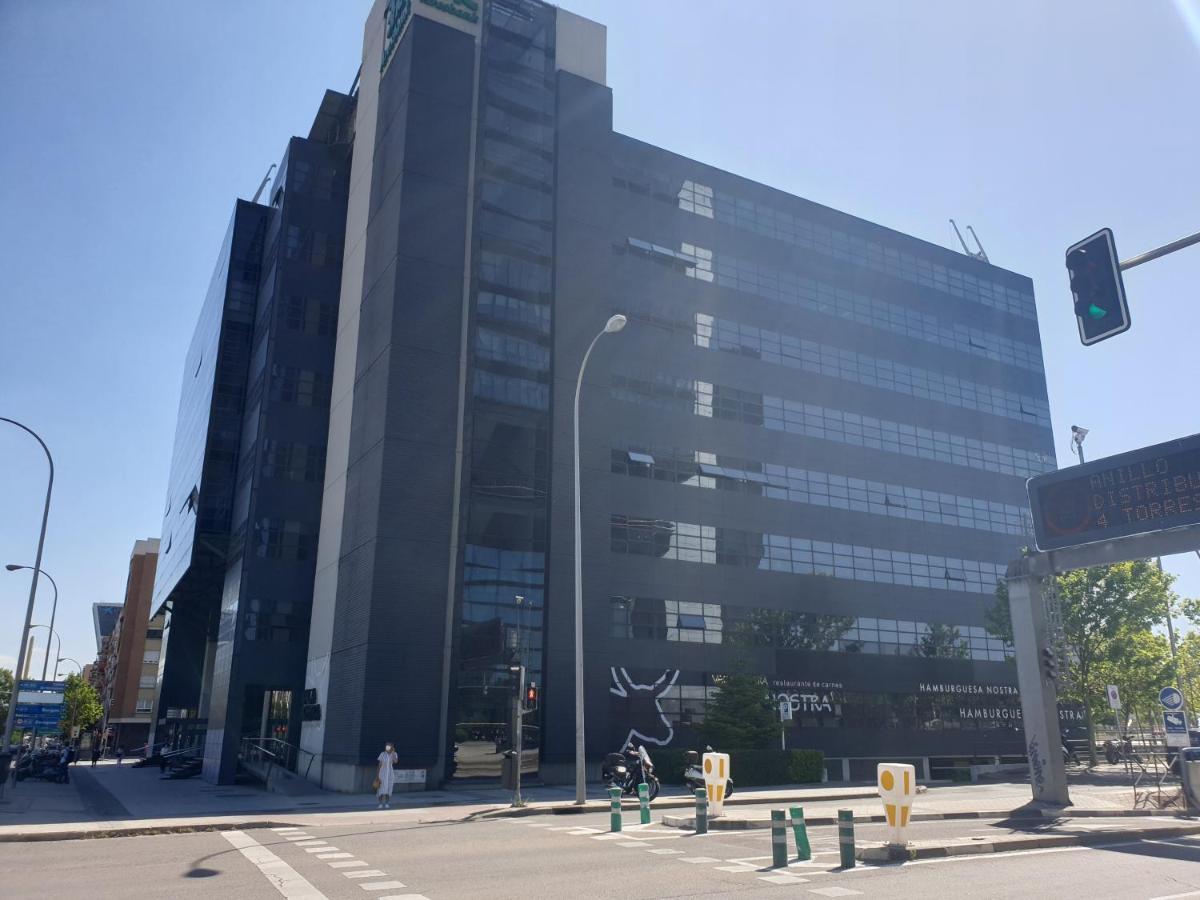 Bonito Apto Cinco Torres Plaza Castilla Lejlighed Madrid