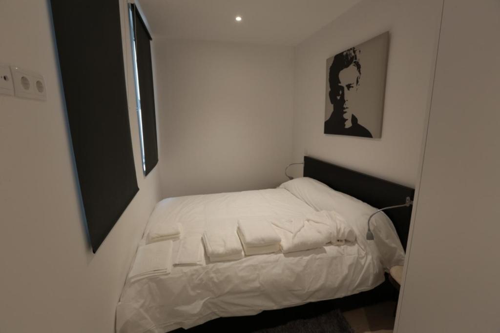 Apartment Infantas Zona Centro Madrid