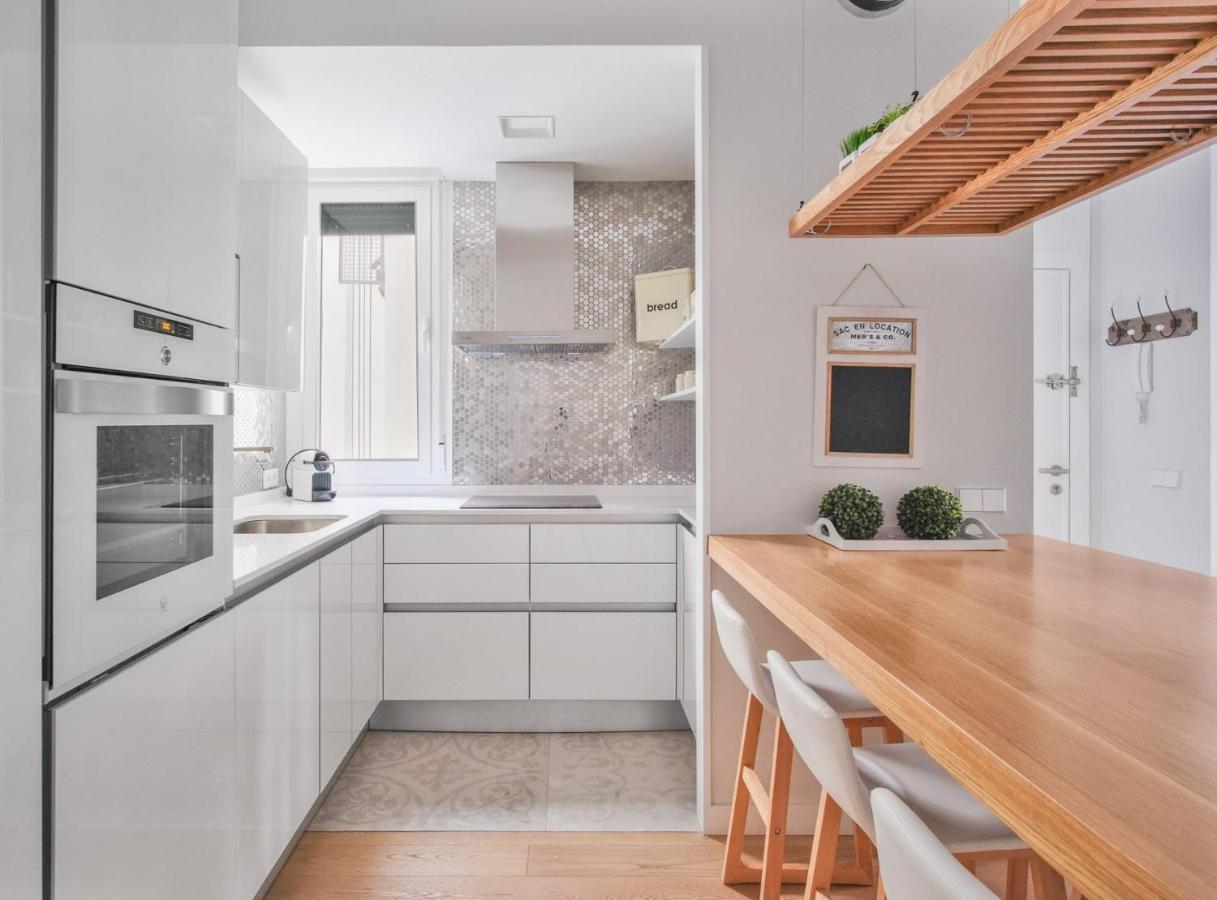 Apartment Stylish 3-bedroom In The Heart Of Barrio Salamanca Perfect For Shopping & Leisure, Castello Iv