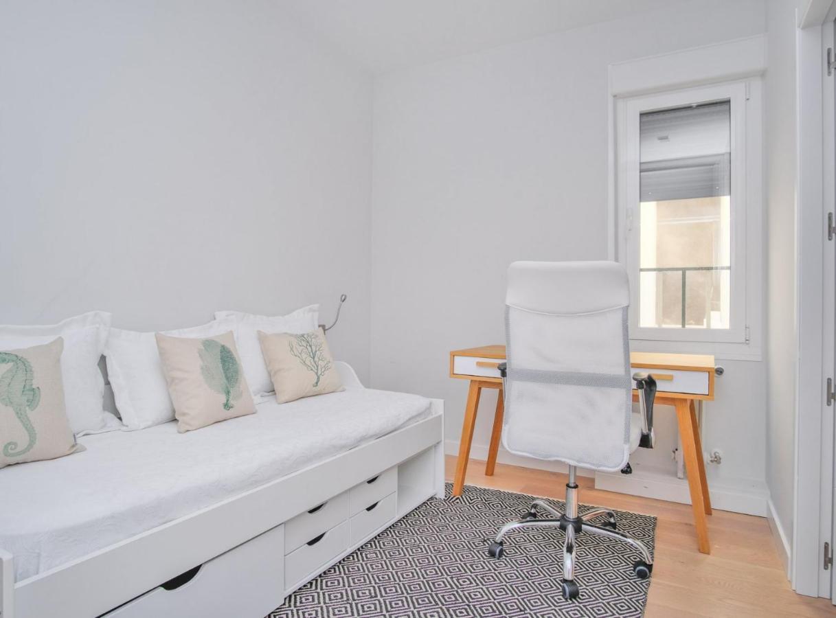 Apartment Stylish 3-bedroom In The Heart Of Barrio Salamanca Perfect For Shopping & Leisure, Castello Iv *