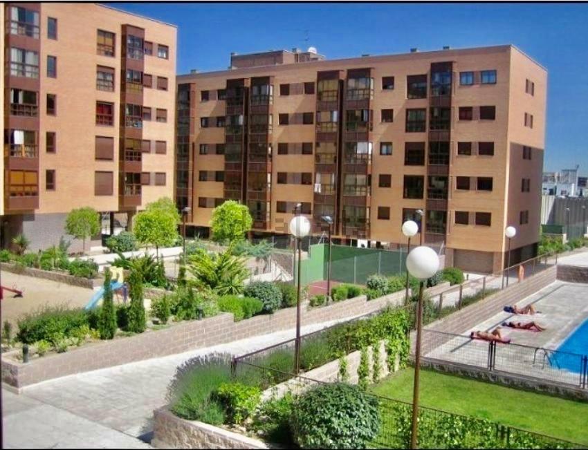 Apartamento Deyanira Suite, Aeropuerto, Ifema *