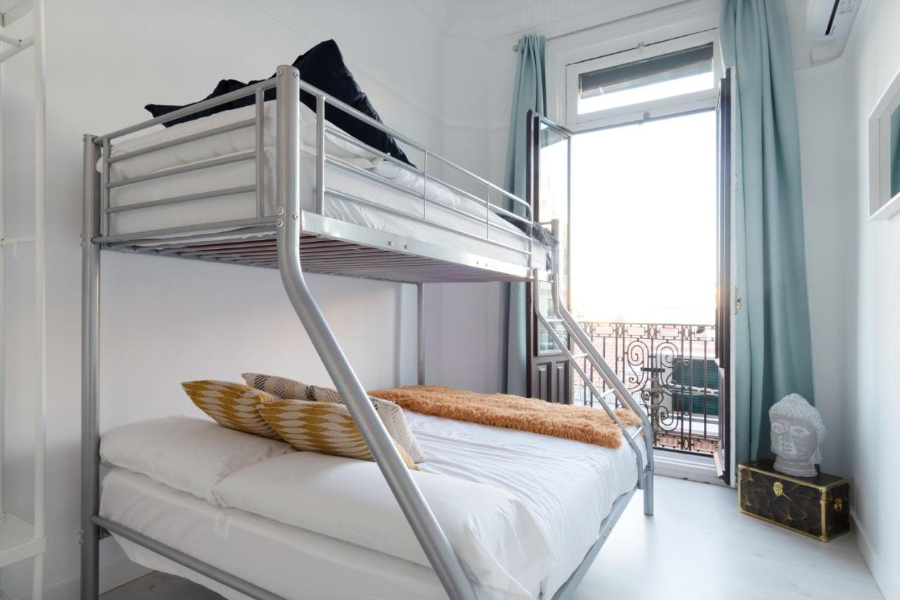 Penthouse Deluxe Granvia, By Monaro