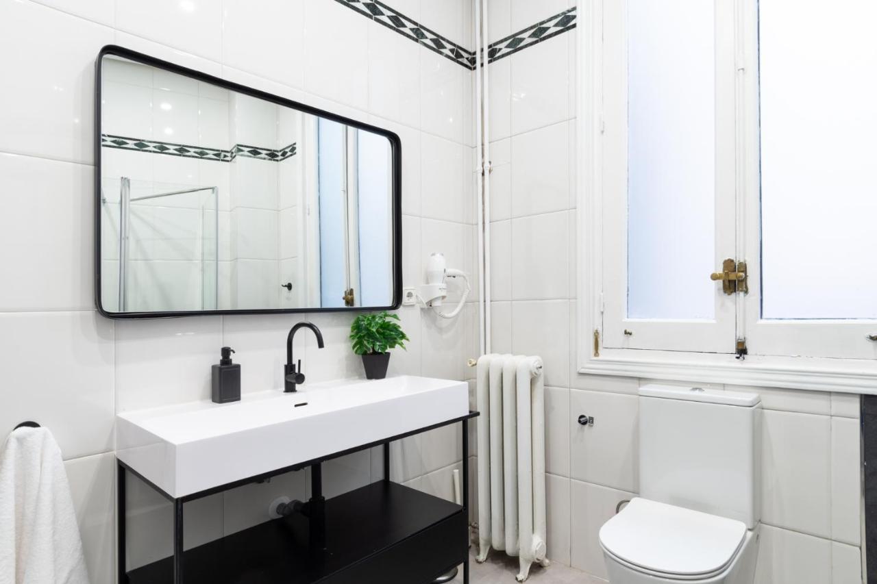 Penthouse Deluxe Granvia, By Monaro *