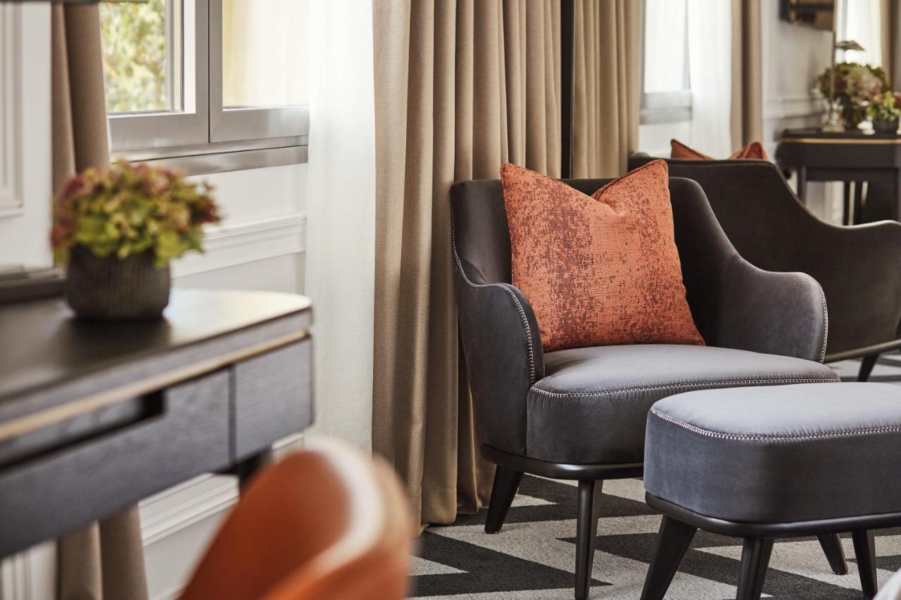 Rosewood Magna Madri