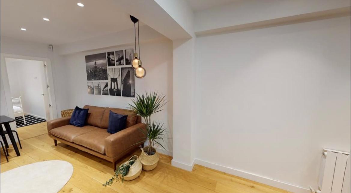 Edsam Brown Apartamento Madri