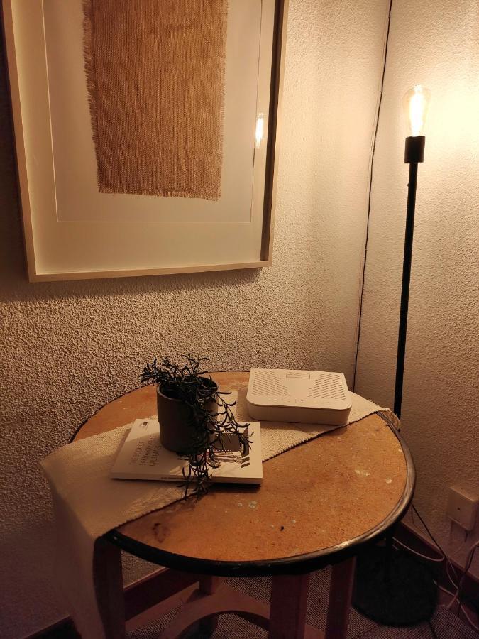 Corredera Rooms, No Llegadas Despues De 21h Madri
