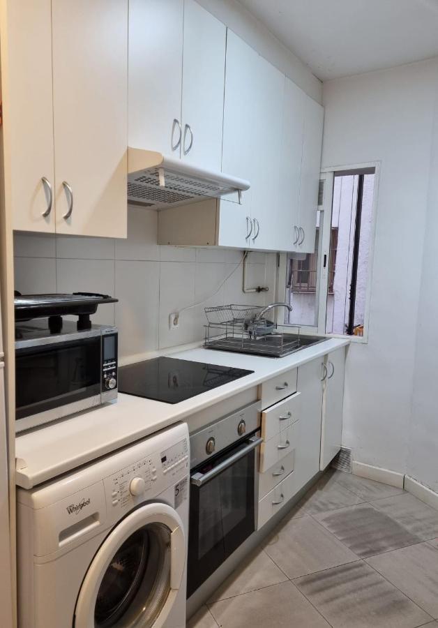 Privatunterkunft Habitacion Matrimonial En Piso Compartido En El Centro De