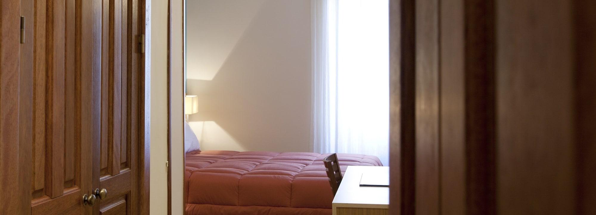 Mirador Puerta Del Sol Hotel 2*