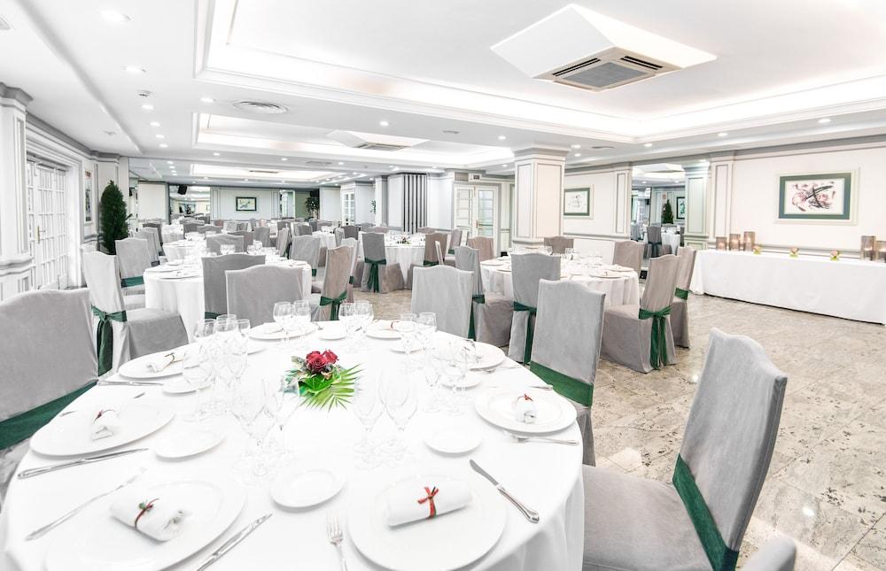 Hotel Vp Madrono