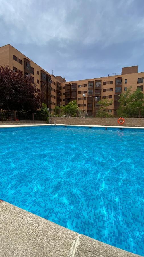 Apartamento Deyanira Suite, Aeropuerto, Ifema