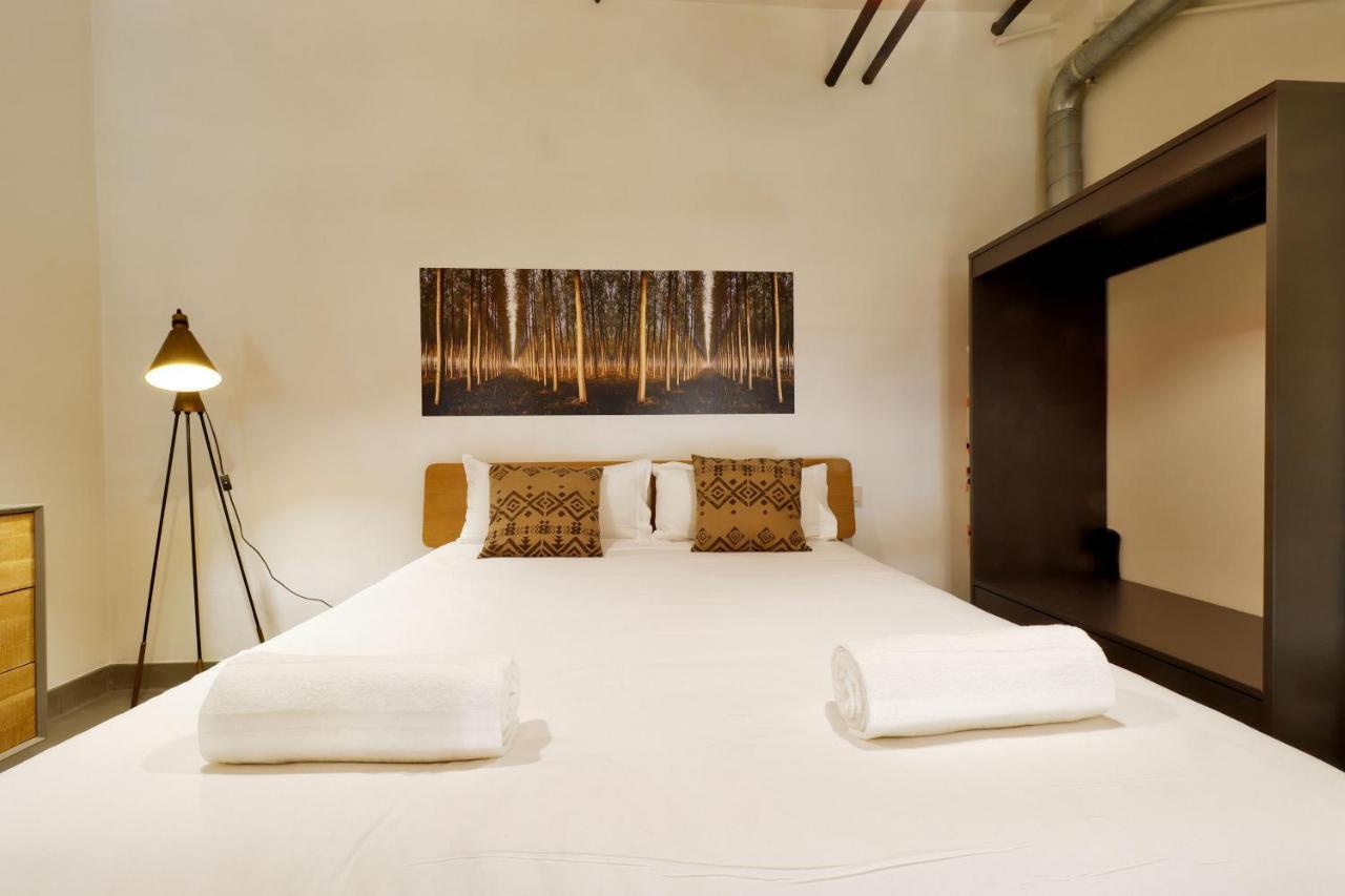 Loft Jacuzzi Palace By Madflats Collection Apartment