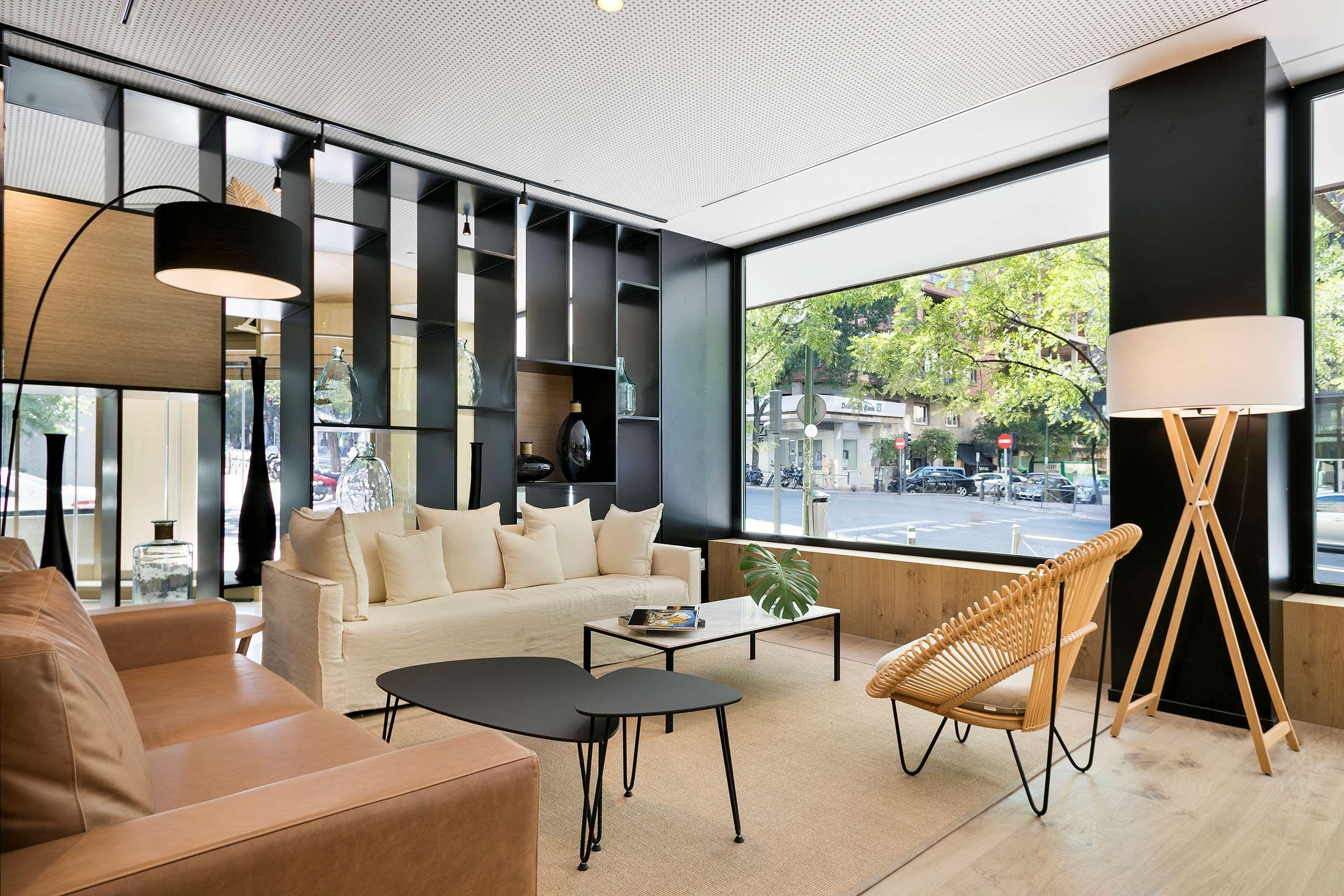 Melia Serrano Hotel 4*