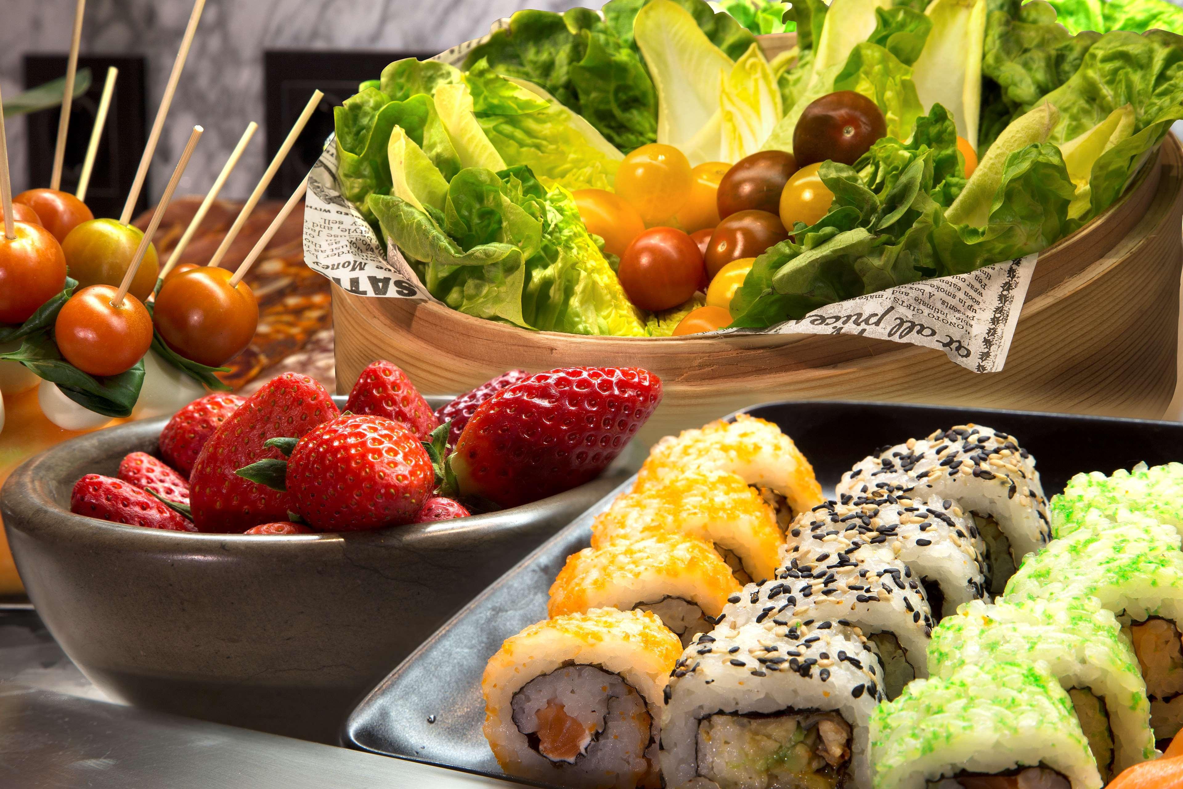 Doubletree By Hilton Madrid-prado Hotel 4*