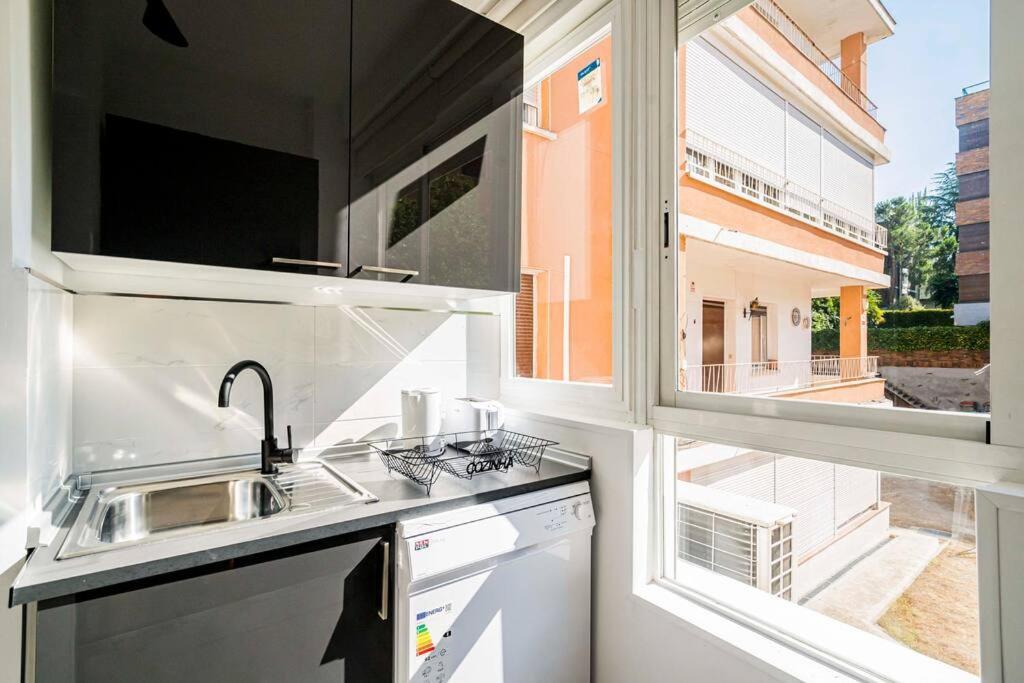Apartment Acogedor Apartamento. Arturo Soria-md Anderson 1e