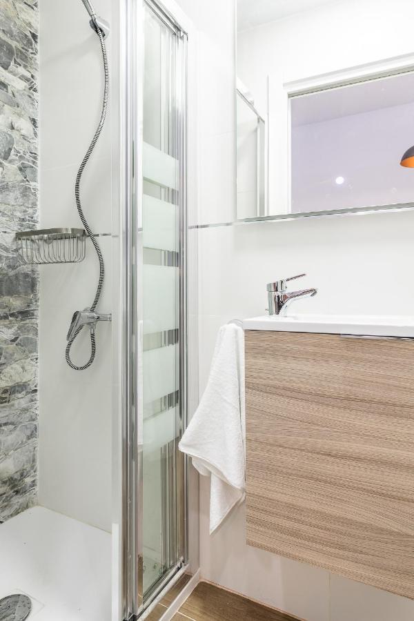Apartamento Precioso De 2 By Bebalmy *