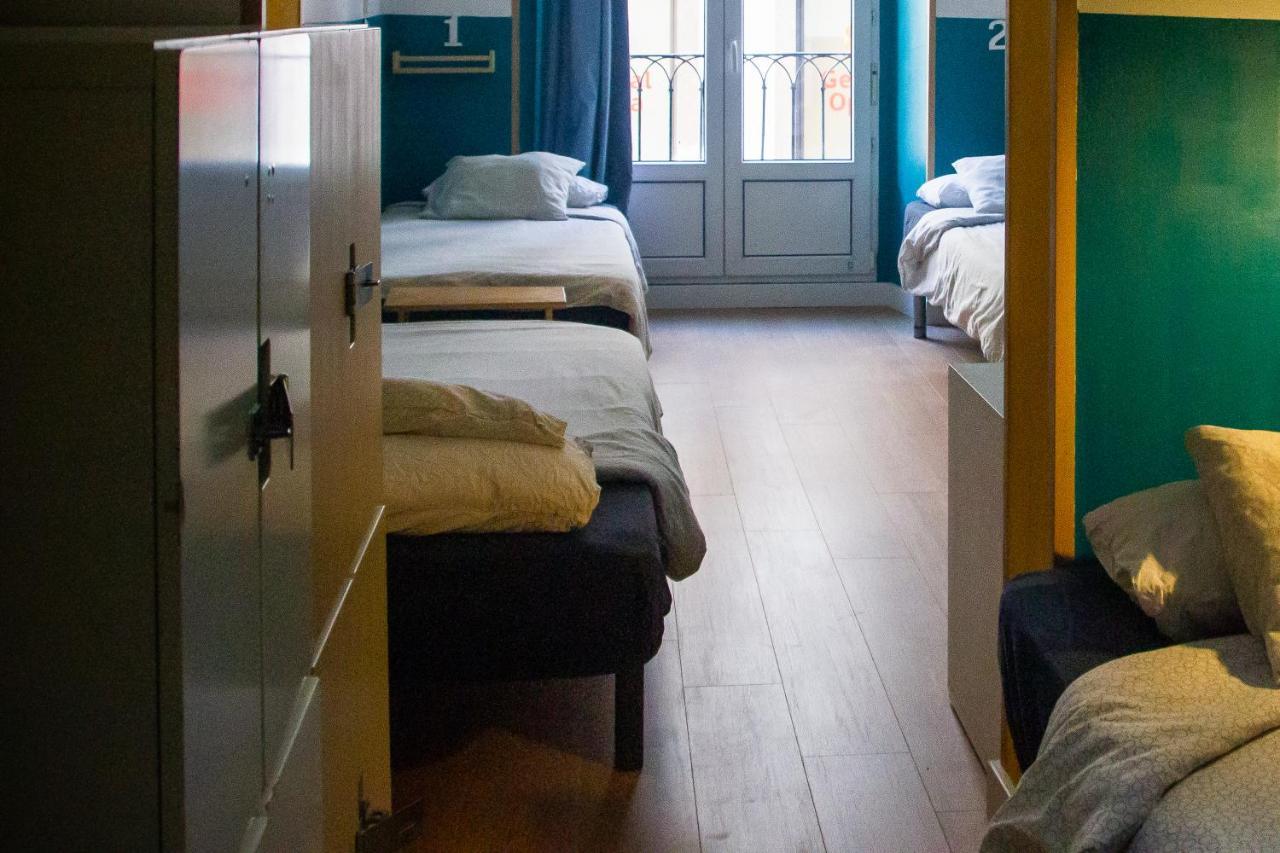 Onefam Sungate Hostel *