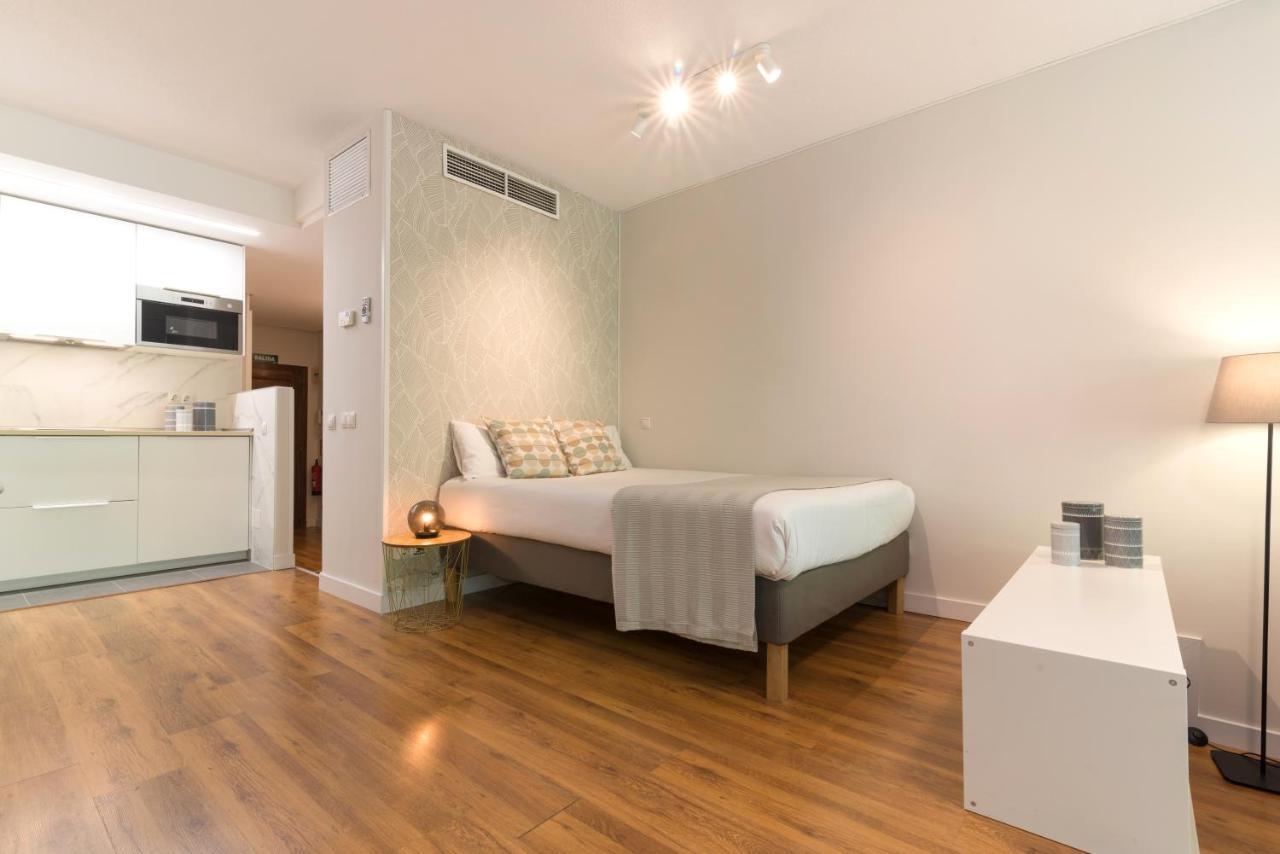 Apartamento Paseo Del Prado I - Estudio Con Piscina Y Terraza *
