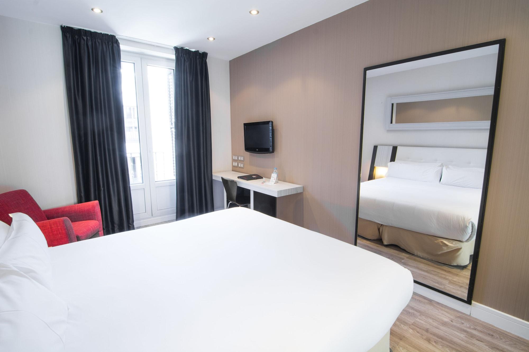 Petit Palace Arenal Hotel Madri