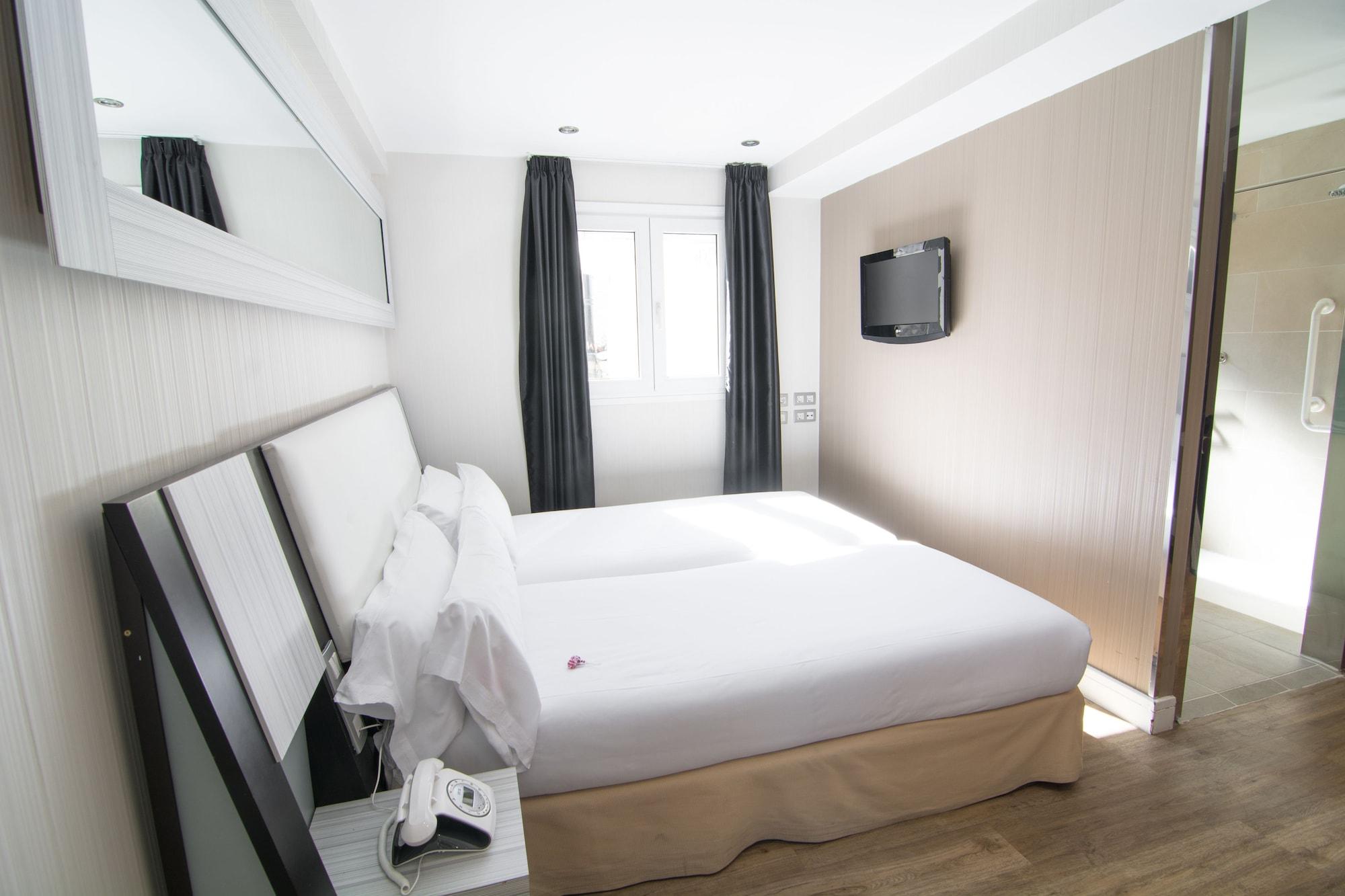 Petit Palace Arenal Hotel Madri