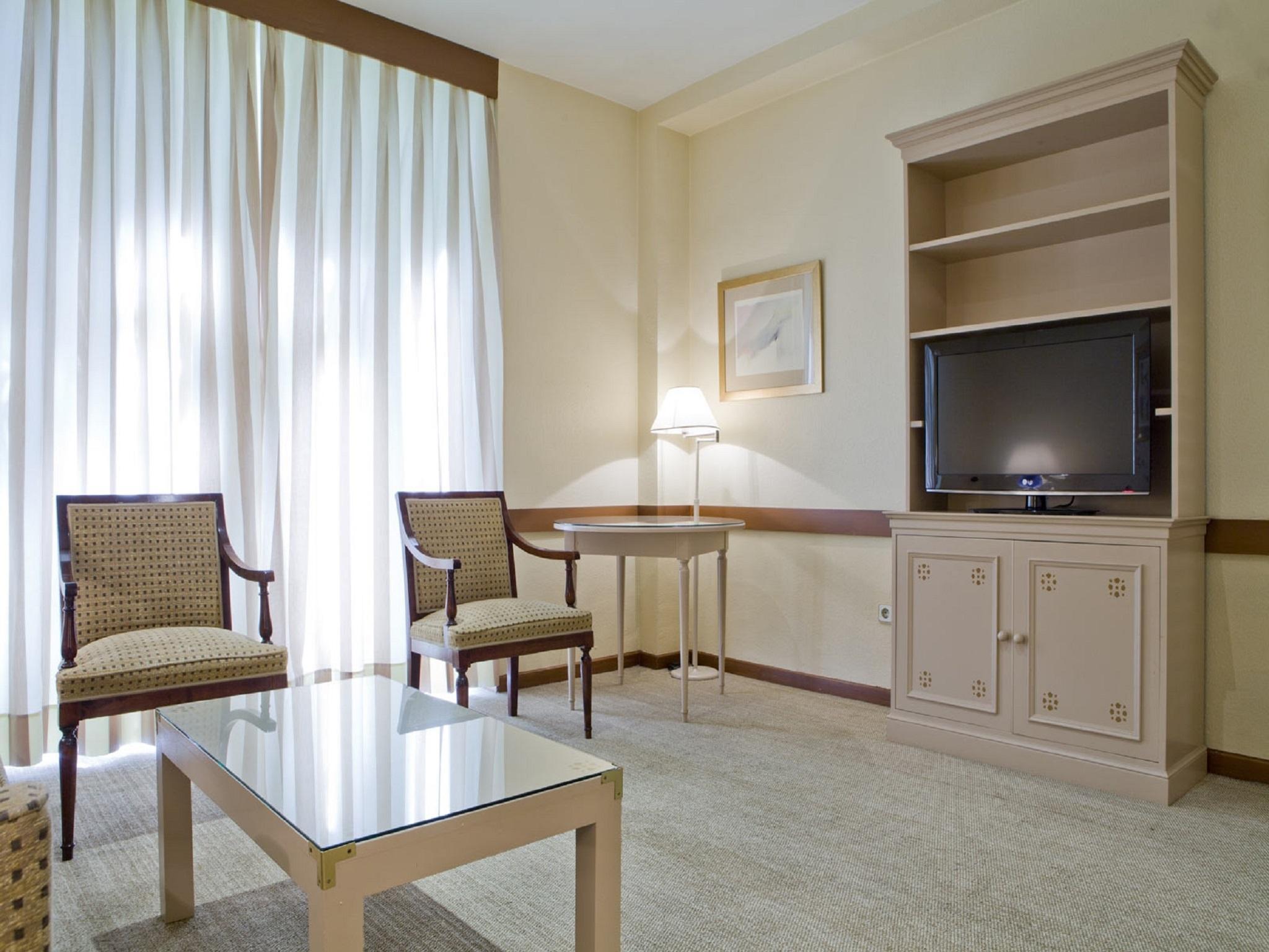Espahotel Plaza Basilica Lejlighedshotel 3*