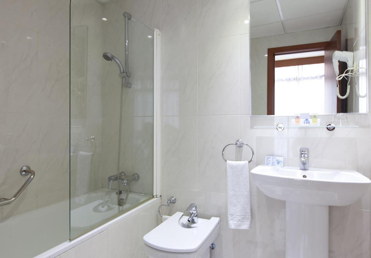Lejlighedshotel Espahotel Plaza Basilica 3*