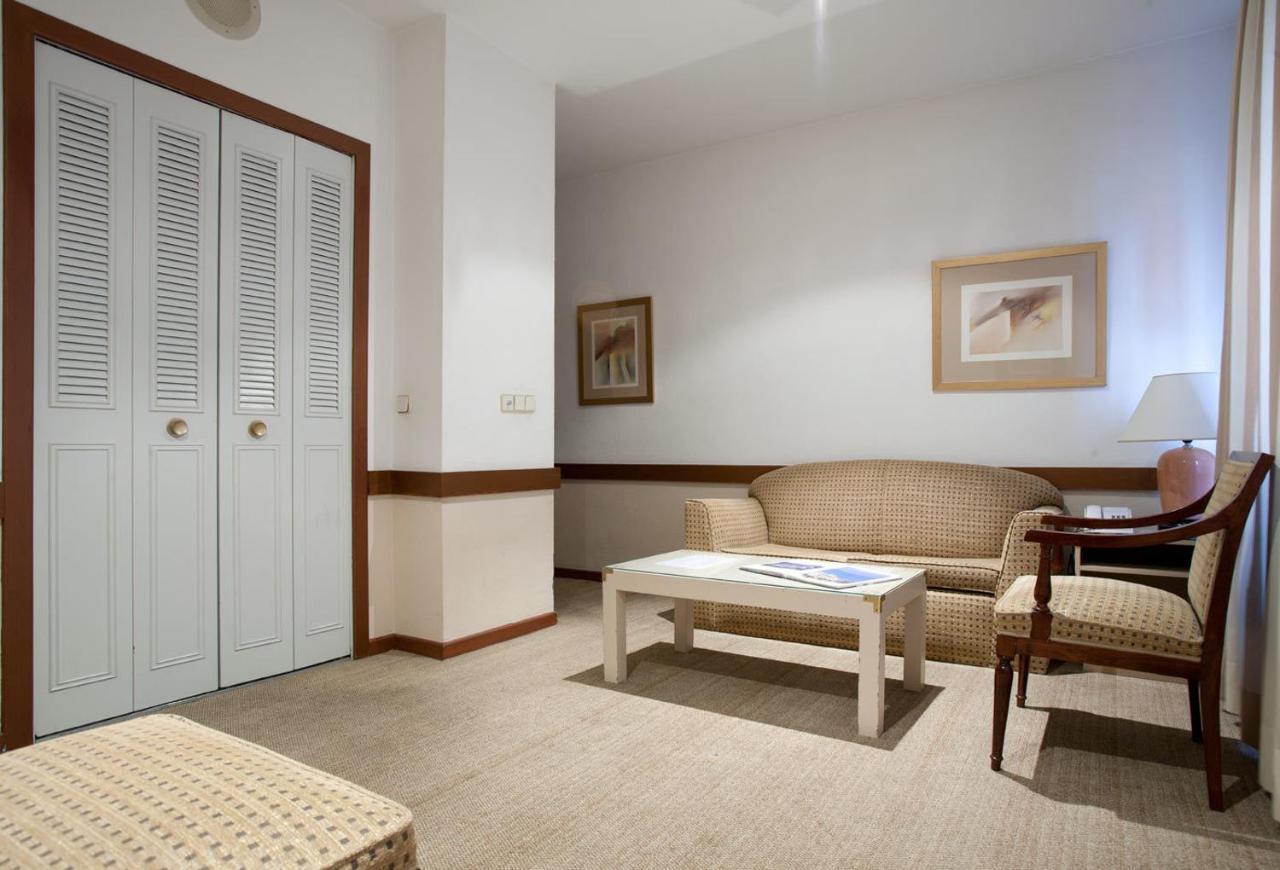 Espahotel Plaza Basilica Lejlighedshotel