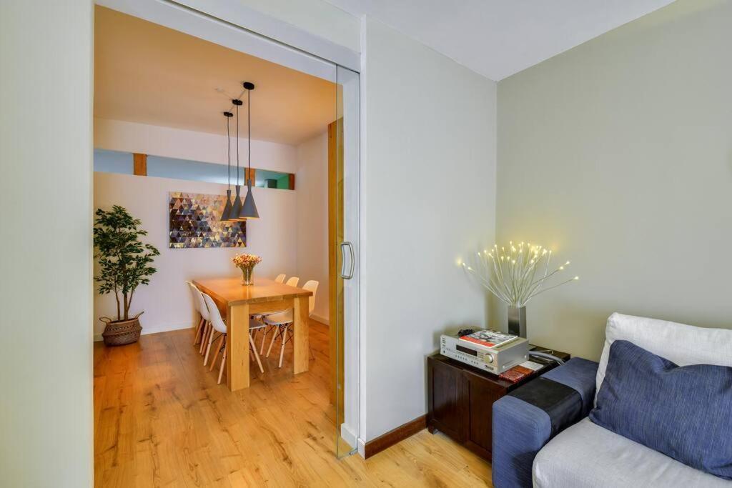 Big Stylish And Modern In Centre * Madri