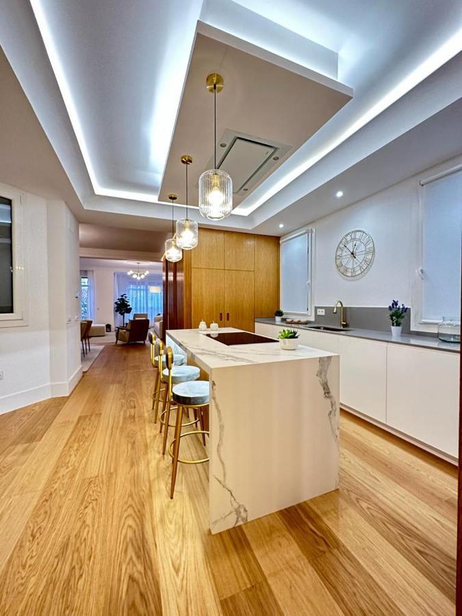 Luxury Flat Rox Apartment