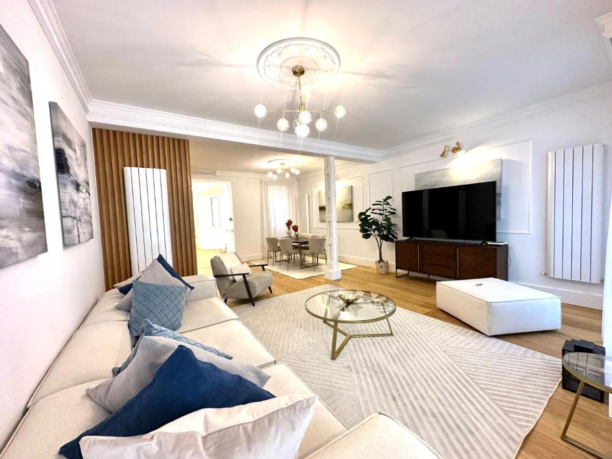Apartment Luxury Flat Rox
