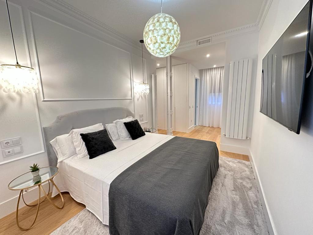 Luxury Flat Rox Apartment *