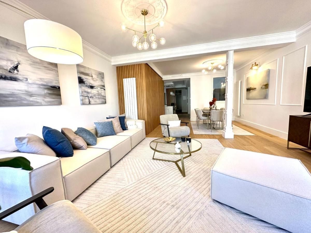 Luxury Flat Rox Apartment *