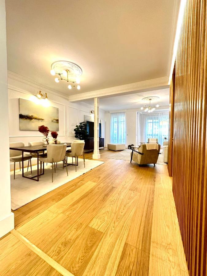 Apartment Luxury Flat Rox